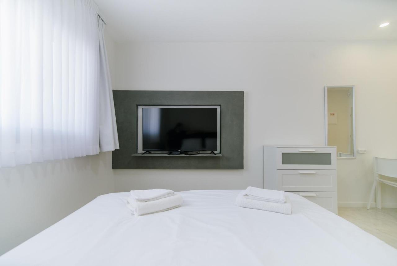 Olala Desert Shades Apartments Neve Zohar Eksteriør billede